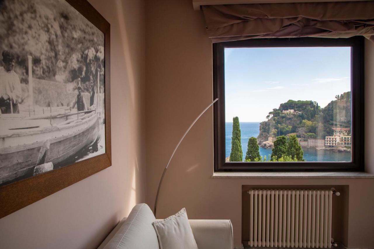 Appartement Fenetre sur le blue à Taormine Extérieur photo